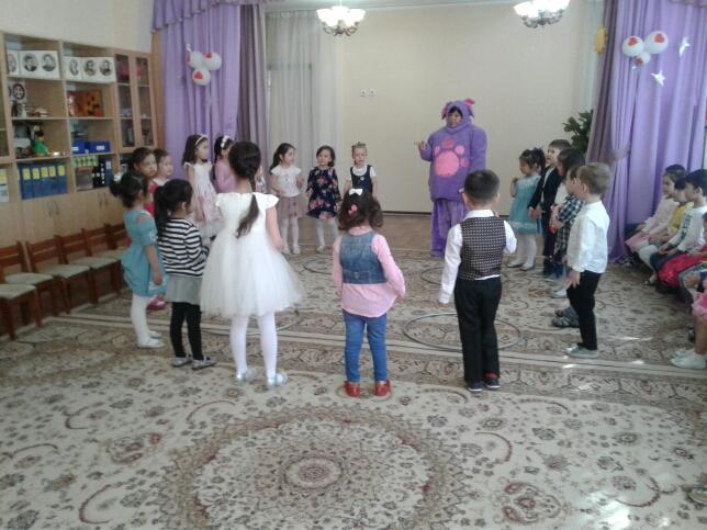 День космонавтики