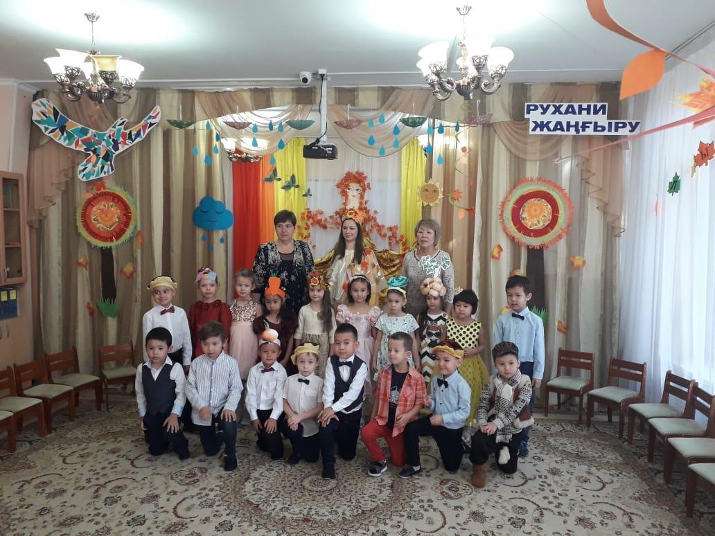 Утренники в нашем саду "Осень, осень в гости просим!"